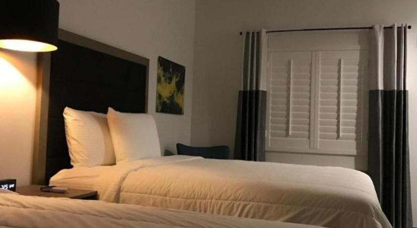 Hotel Bella Jersey Village Dış mekan fotoğraf