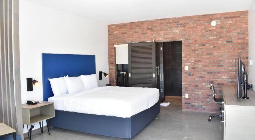 Hotel Bella Jersey Village Dış mekan fotoğraf